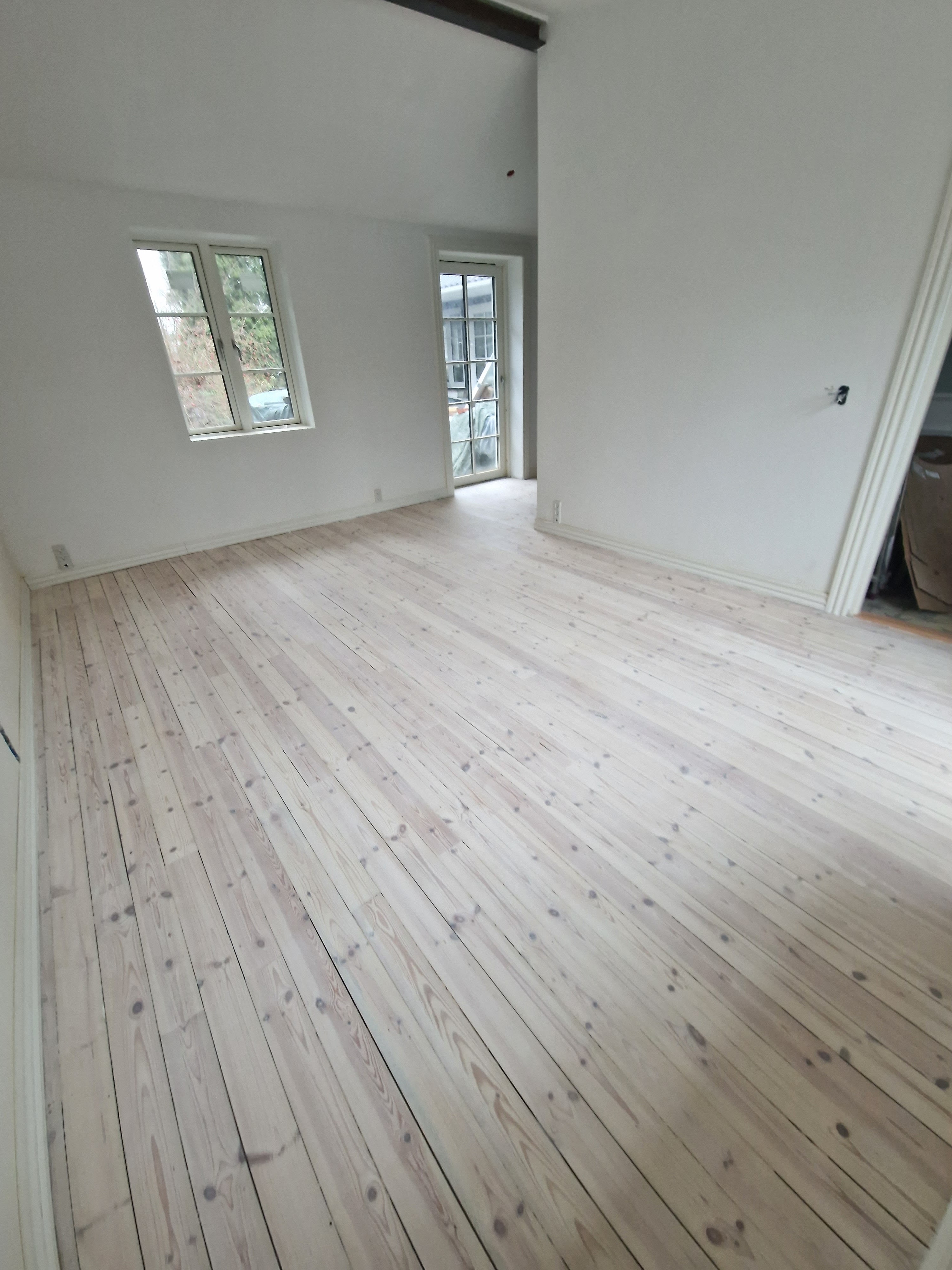 Plankegulv – hvid lud